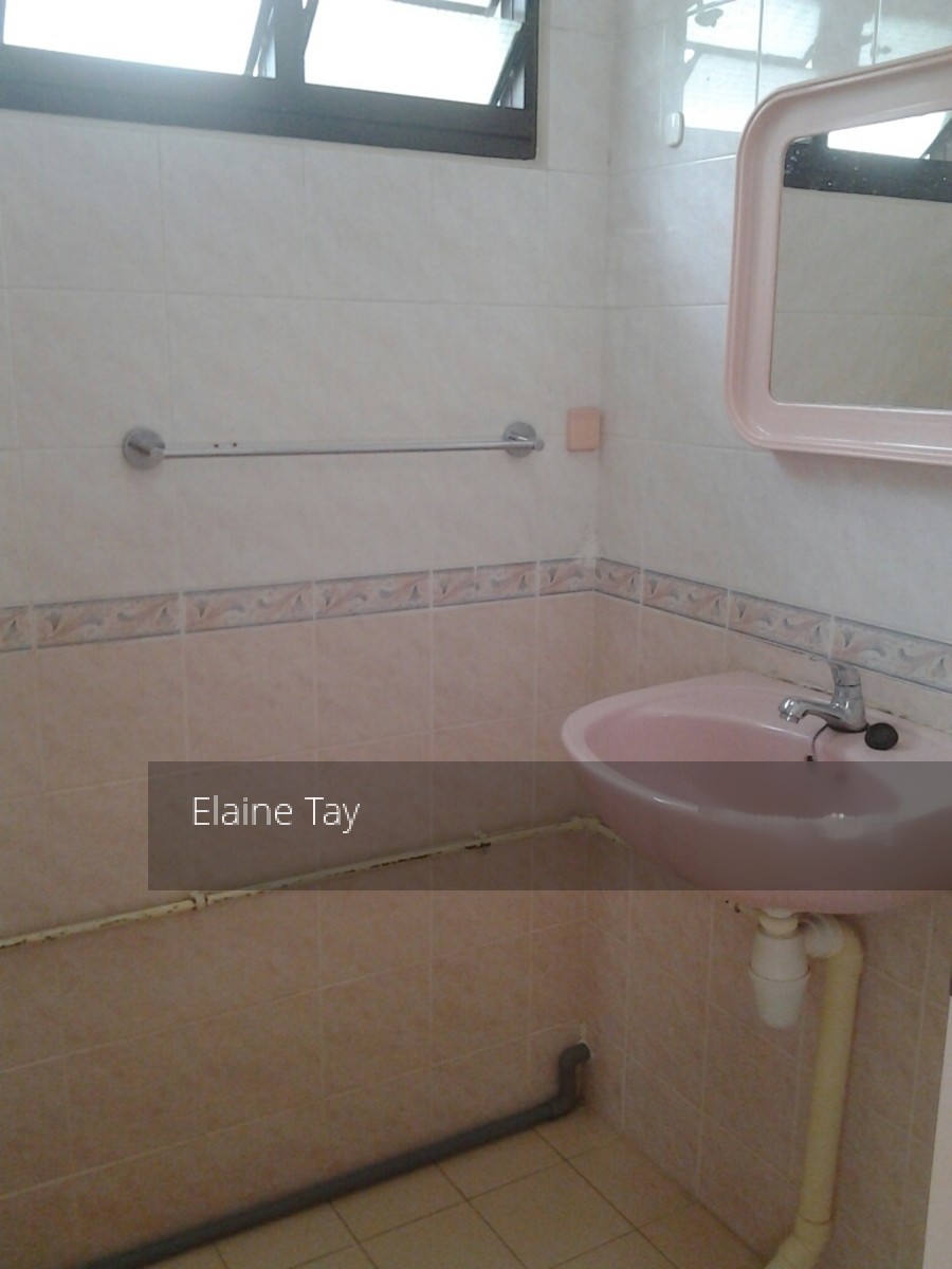 Blk 35 Marine Crescent (Marine Parade), HDB 3 Rooms #186101892